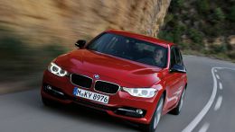 Российские дилеры BMW начинают прием заказов на новый BMW 3 серии. Продажи новинки стартуют с 11 февраля 2012 года