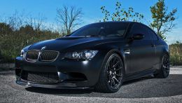 Тюнинг BMW M3 Frozen Black Edition от iND