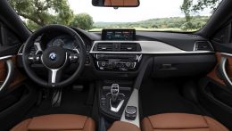 2017-BMW-4-Series-interior-02.jpg