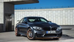 Мировая премьера новой 493 сильной BMW M4 GTS