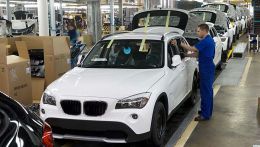 Сотрудники «АвтоВАЗа»  будут собирать BMW