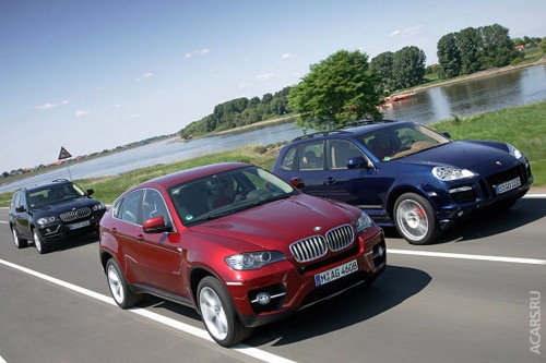 Что лучше рулится бмв или порше. Porsche cayenne или bmw x6. Что лучше порше или бмв. Porsche cayenne vs bmw x5. Porsche macan s vs bmw x5.