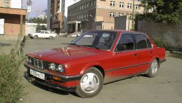 BMW E30 Седан Первый переход