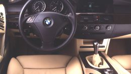 e60_inside_002.jpg