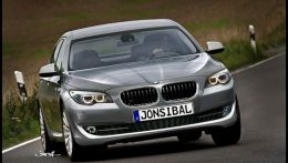 Новое поколение BMW 5 Series намерено вернуть позиции, несколько утраченные на рынке в борьбе с конкурентами. Об этом рассказал источник в баварском концерне.