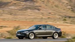 Баварский концерн BMW, выпустивший в прошлом году последнее поколение BMW 7-й серии, готовится к расширению силовой линейки автомобиля новым бензиновым двигателем