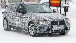 BMW продолжает зимние тесты следующего поколения BMW 1 с кодом кузова F20.