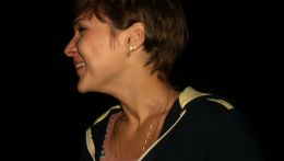 AV253797.jpg