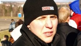 AV017110.JPG
