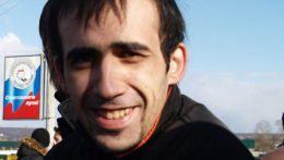 AV017112.JPG