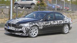 Во время дорожных тестов на трассе «Северная петля» Нюрбургринга засветилась новая BMW M5