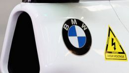 Команда Формулы-1 BMW Sauber в 2011 году не планирует использовать систему рекуперации энергии (KERS), разработанную компанией BMW