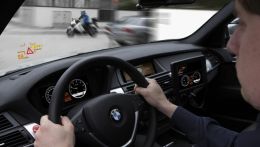 BMW и Volkswagen продемонстрировали в Германии технологии активной безопасности, разработанные в рамках проекта AKTIV