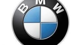 Чистая прибыль немецкой компании Bayerische Motoren Werke AG (BMW) выросла на 18,4% и составила 1,35 млрд евро по итогам I квартала 2012г., говорится в опубликованном сегодня отчете автоконцерна. Выручка BMW за отчетный период увеличилась на 14% - до 18,29 млрд евро.  Читать полностью: http://top.rbc.ru/economics/03/05/2012/649119.shtml