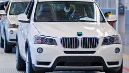 BMW открывает совместное предприятие с Brilliance