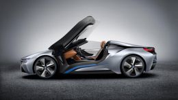 Кабриолет BMW i8 запустят в серийное производство