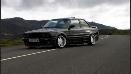 BMW E30 325i 023.jpg