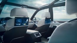 BMW X7 Concept iPerformance мультимедиа