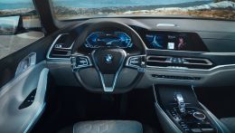BMW X7 Concept iPerformance, руль, приборка