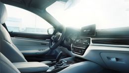 bmw g30 фото в салоне