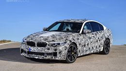Фотография BMW M5 F90 2017 спереди